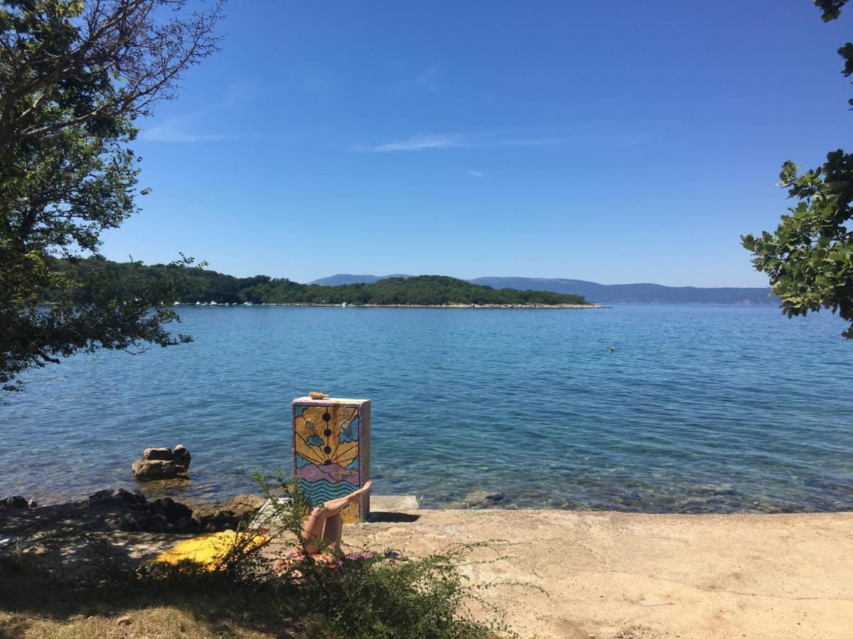 Apartman Kora Njivice Kültér fotó