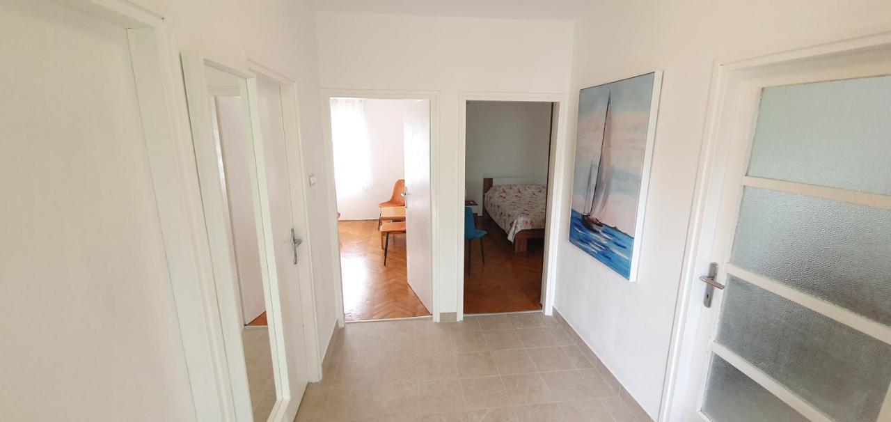 Apartman Kora Njivice Kültér fotó