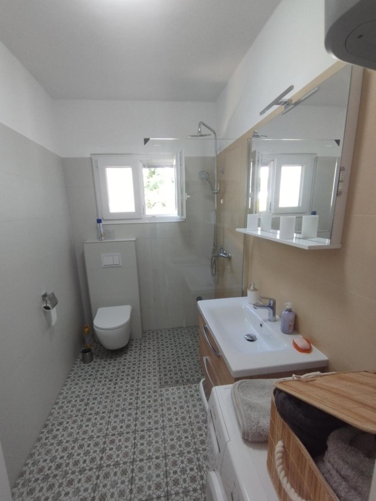Apartman Kora Njivice Kültér fotó
