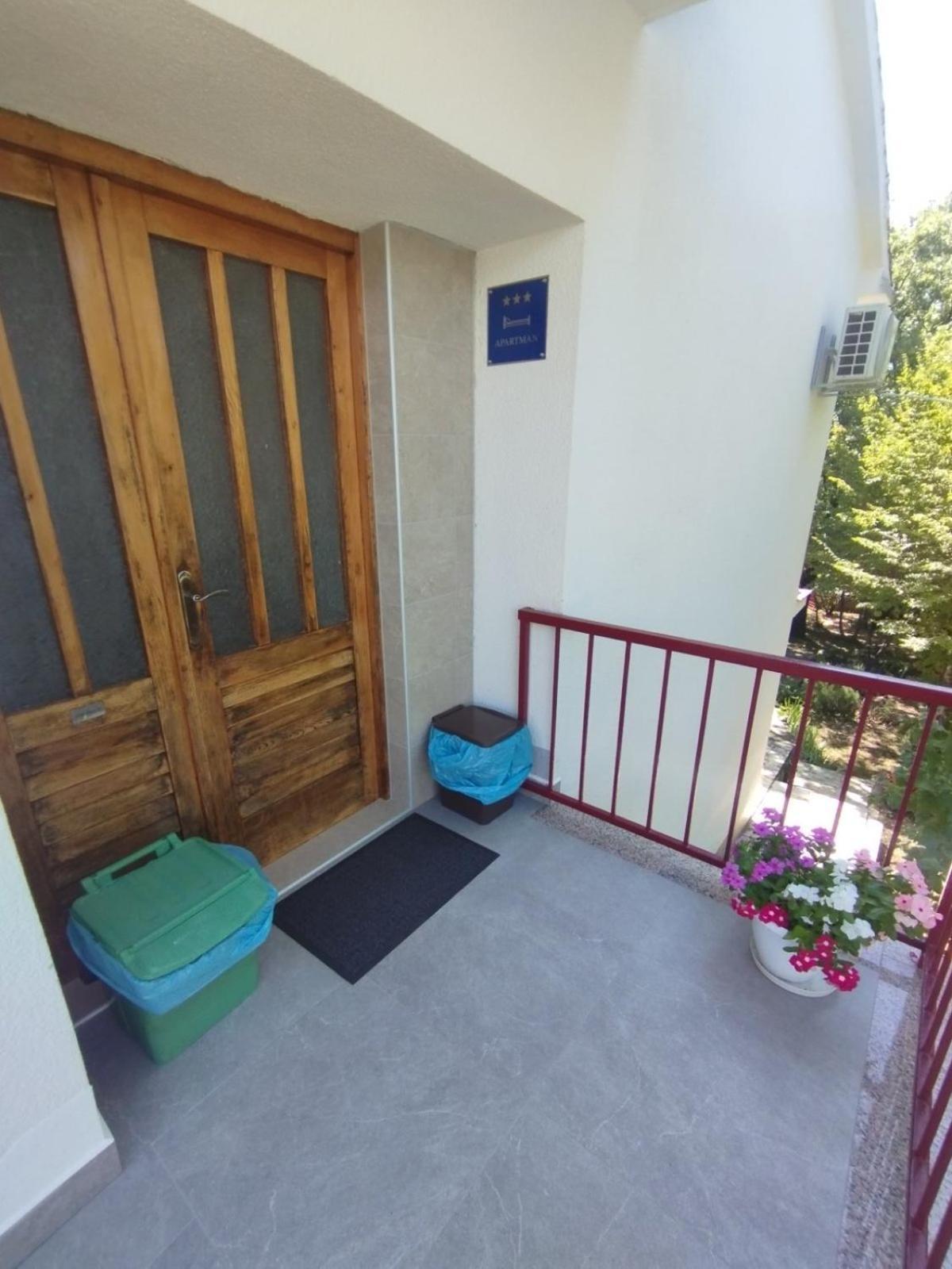 Apartman Kora Njivice Kültér fotó
